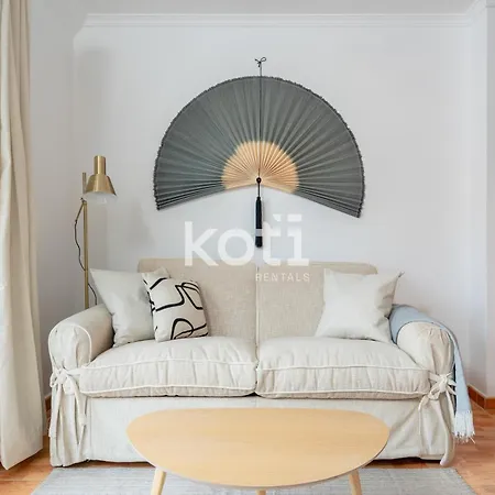 Koti - Sandy 푸엔히롤라